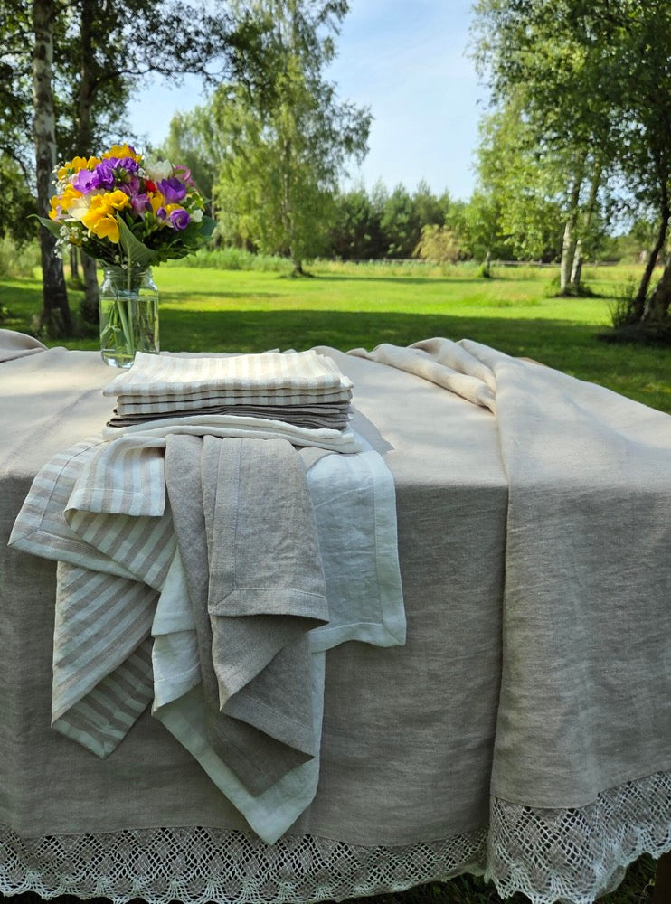 Linen Tablecloth with Wide Lace